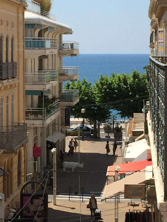 F2 Balcon A 1Minute De La Plage Saint-Raphaël Oda fotoğraf
